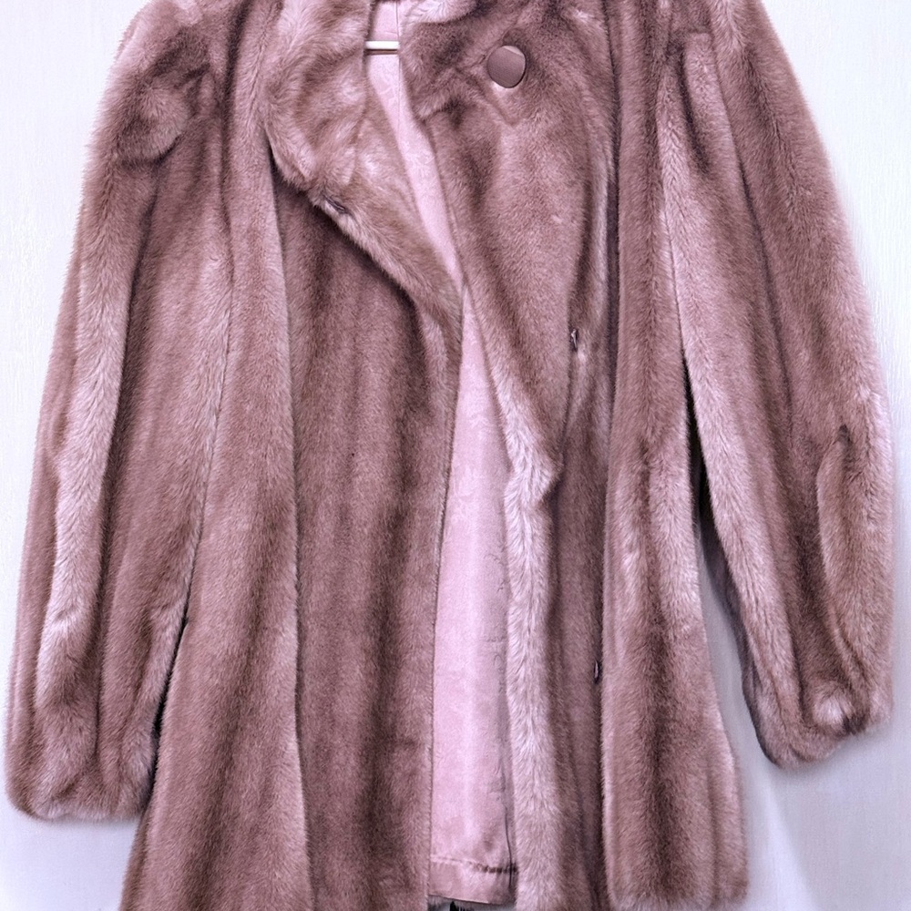 Elegant Faux Fur Coat